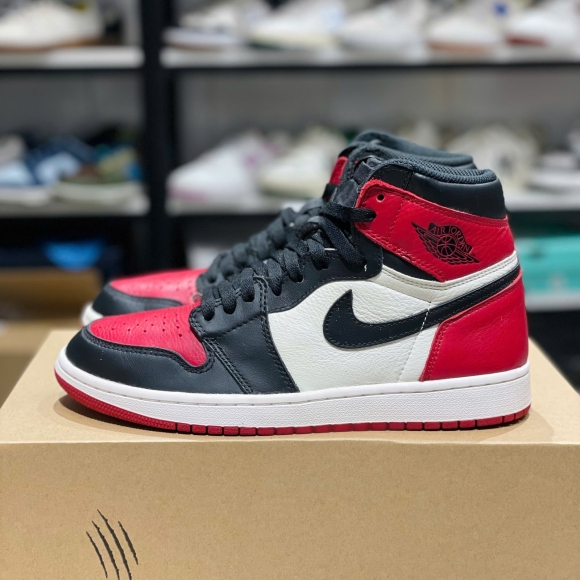 Nike Jordan 1 High Bred Toe 