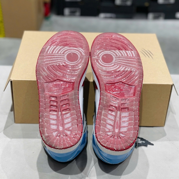 Nike Jordan 1 High Fearless 