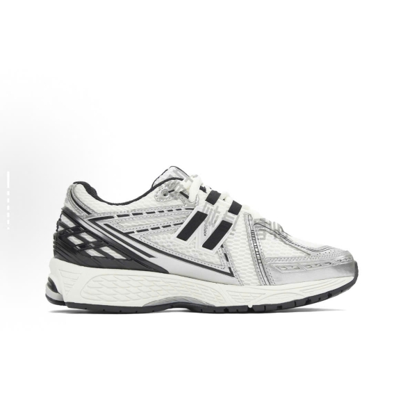 New Balance 1906R ‘Silver Metalic’ 