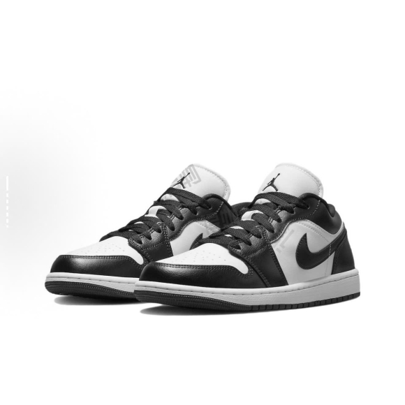 Jordan 1 Low Panda