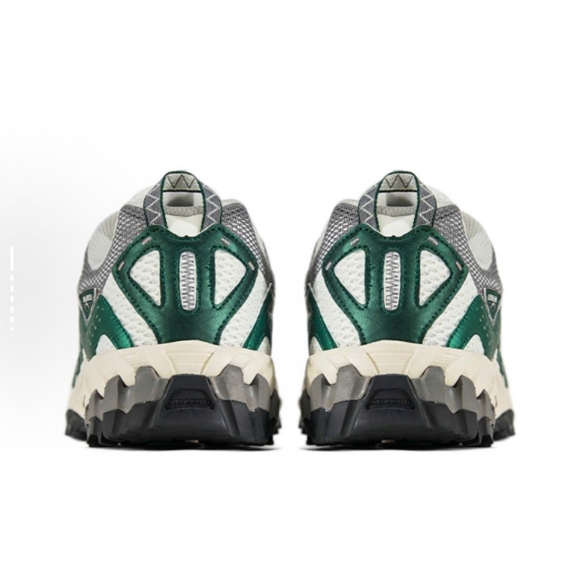 NEW BALANCE 610 'NIGHTWATCH GREEN'